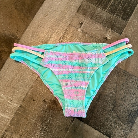 NWOT Shade & Shore Bikini Bottoms XS - Picture 1 of 5